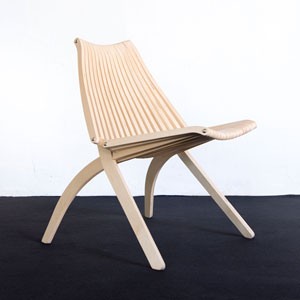 Chair photo with its original background